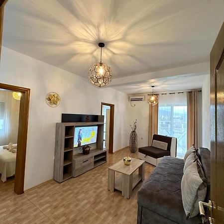 Apartmens Xhenis Lux Ulcinj Esterno foto