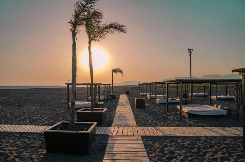 Apartmens Xhenis Lux Ulcinj Esterno foto