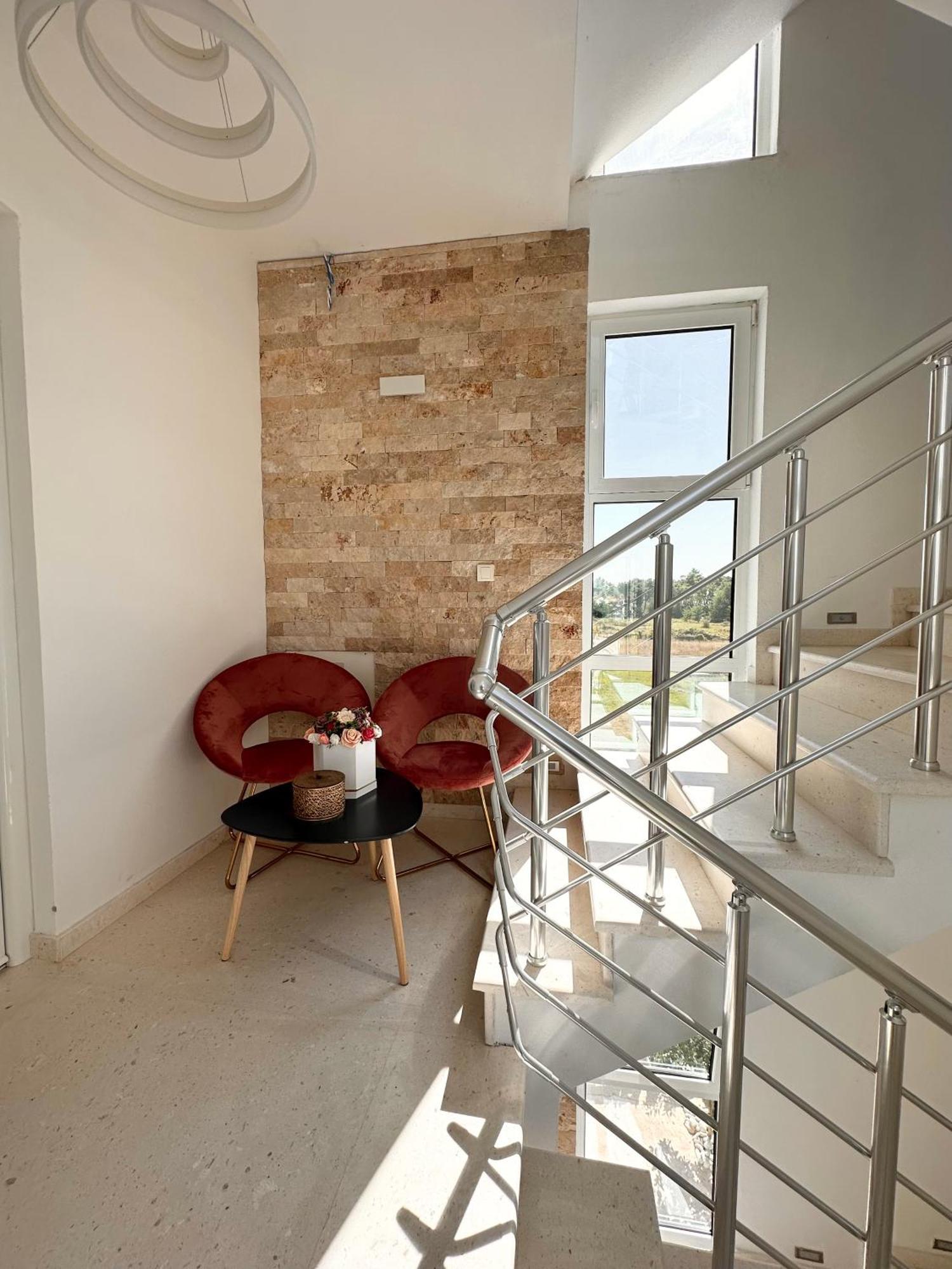Apartmens Xhenis Lux Ulcinj Esterno foto