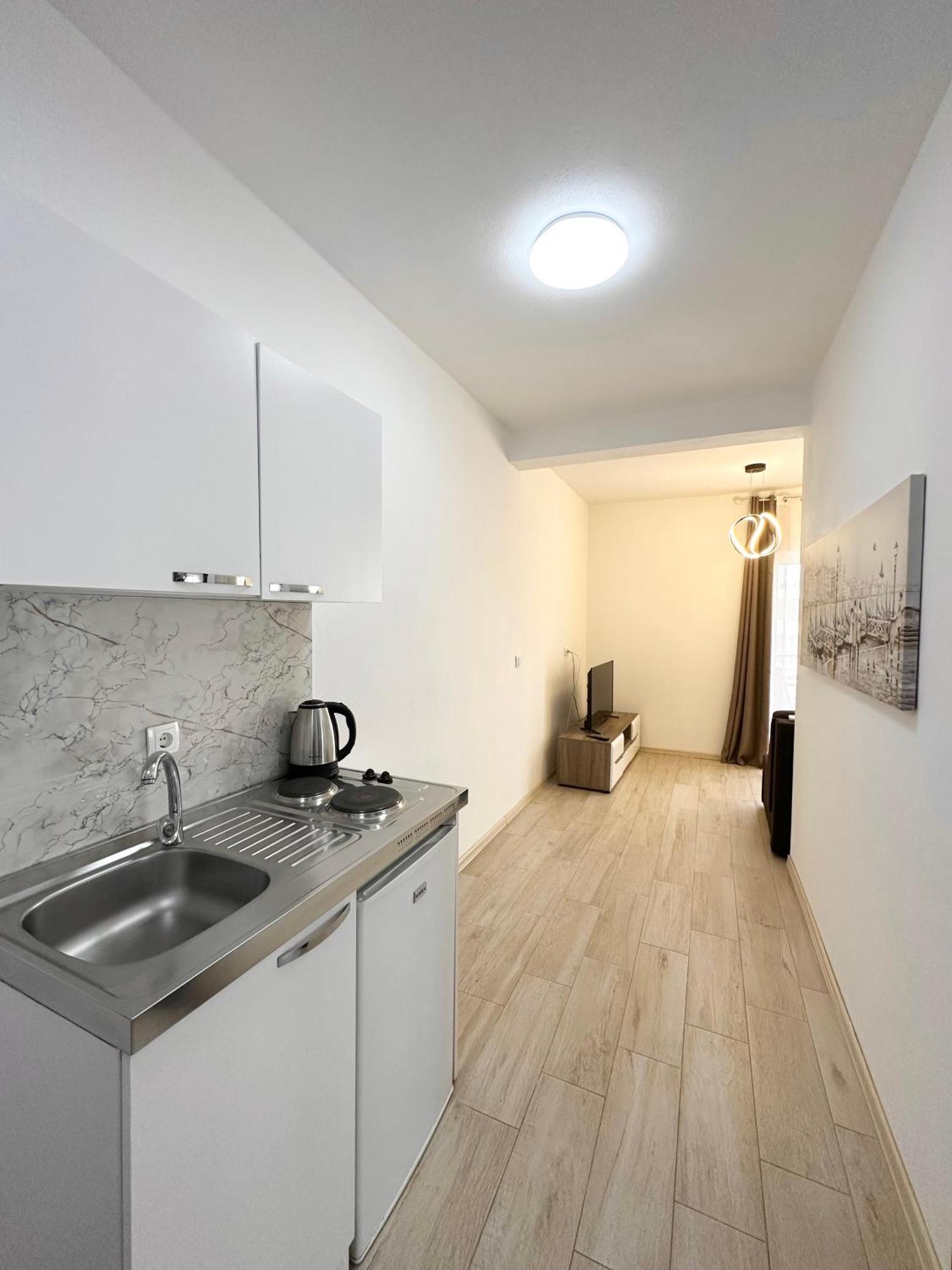 Apartmens Xhenis Lux Ulcinj Esterno foto